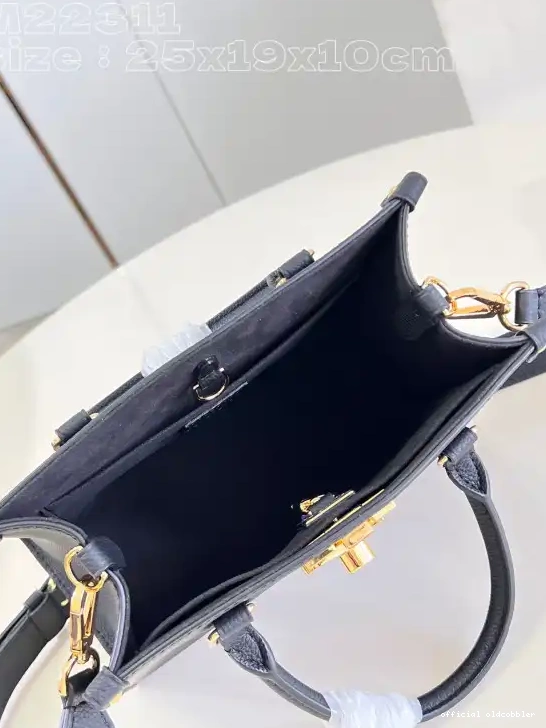 Official oldcobbler Lock LOUIS & VUITTON Go 0529